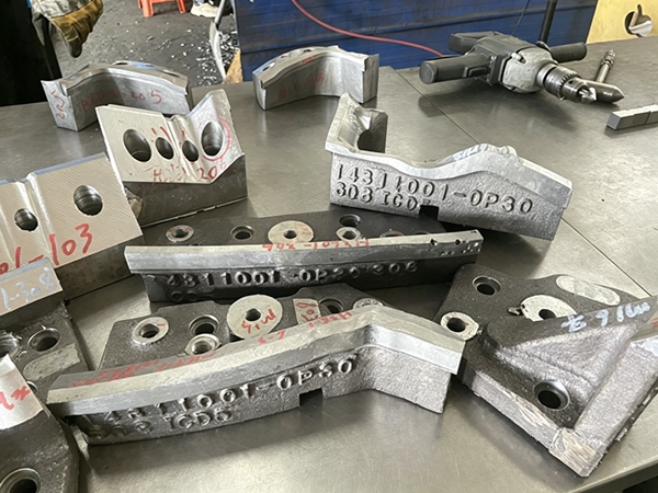 Special-shaped Stamping Die Inserts & Trim Blades